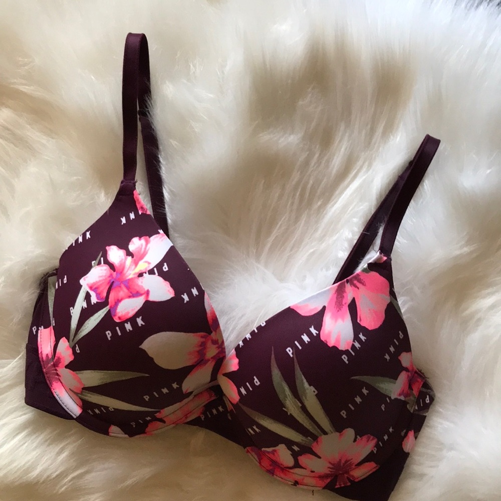 PINK Victoria’s Secret bra